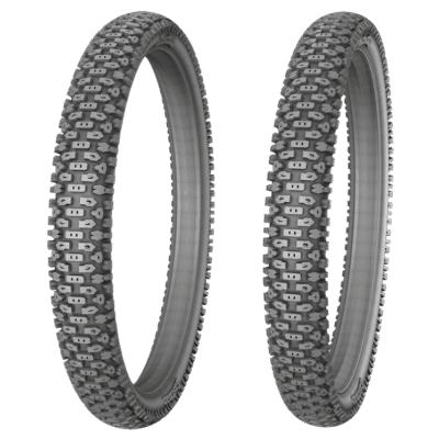 em04-747x1024